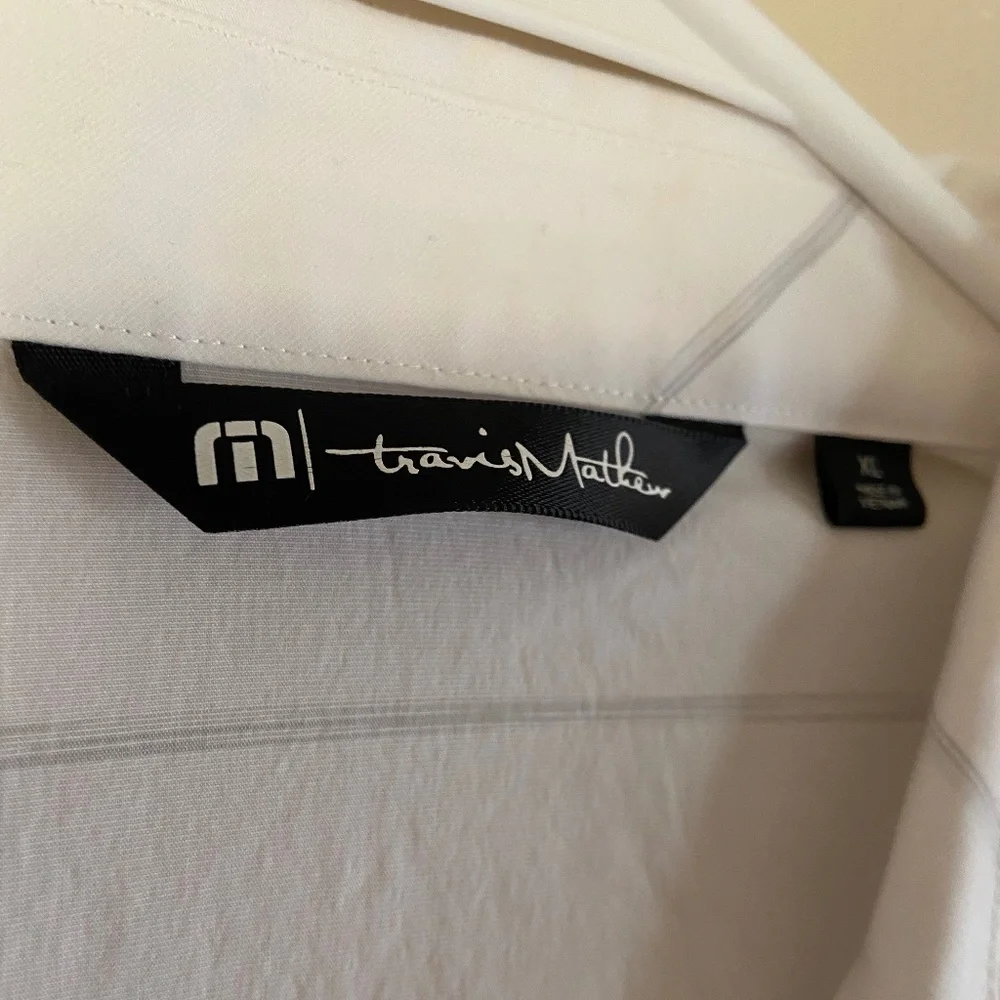 Travis Mathew Button Up - Picture 2 of 2